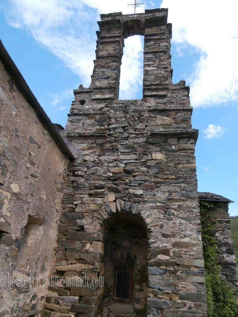 clocher chapelle San Cervone Campi